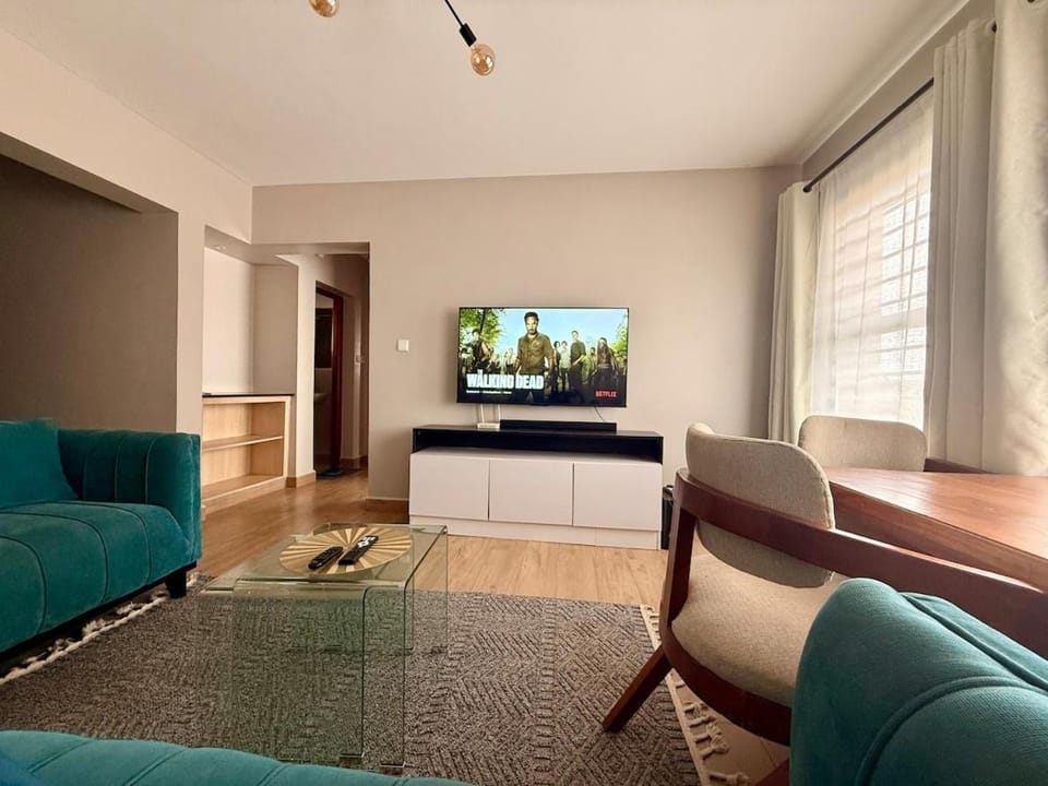 Communal lounge/ TV room, Living room, Seating area