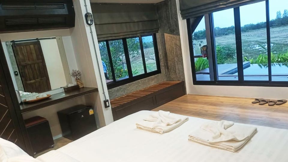 Bed, Photo of the whole room