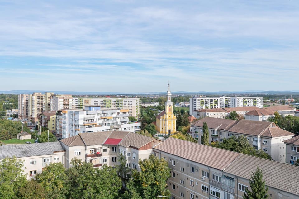 Neighbourhood, City view