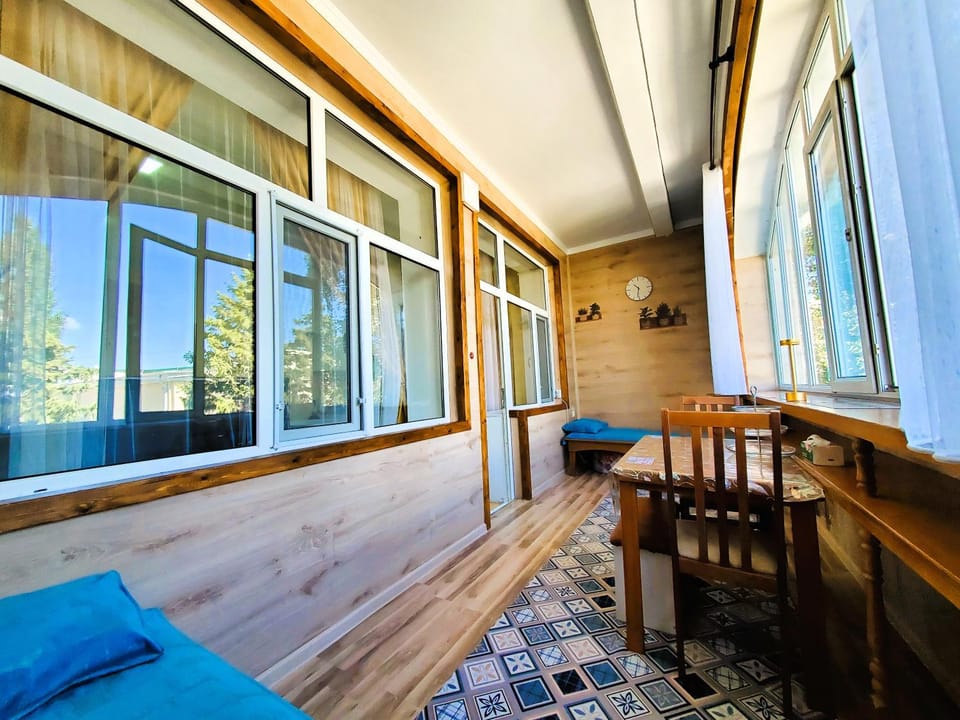Balcony/Terrace, Balcony/Terrace