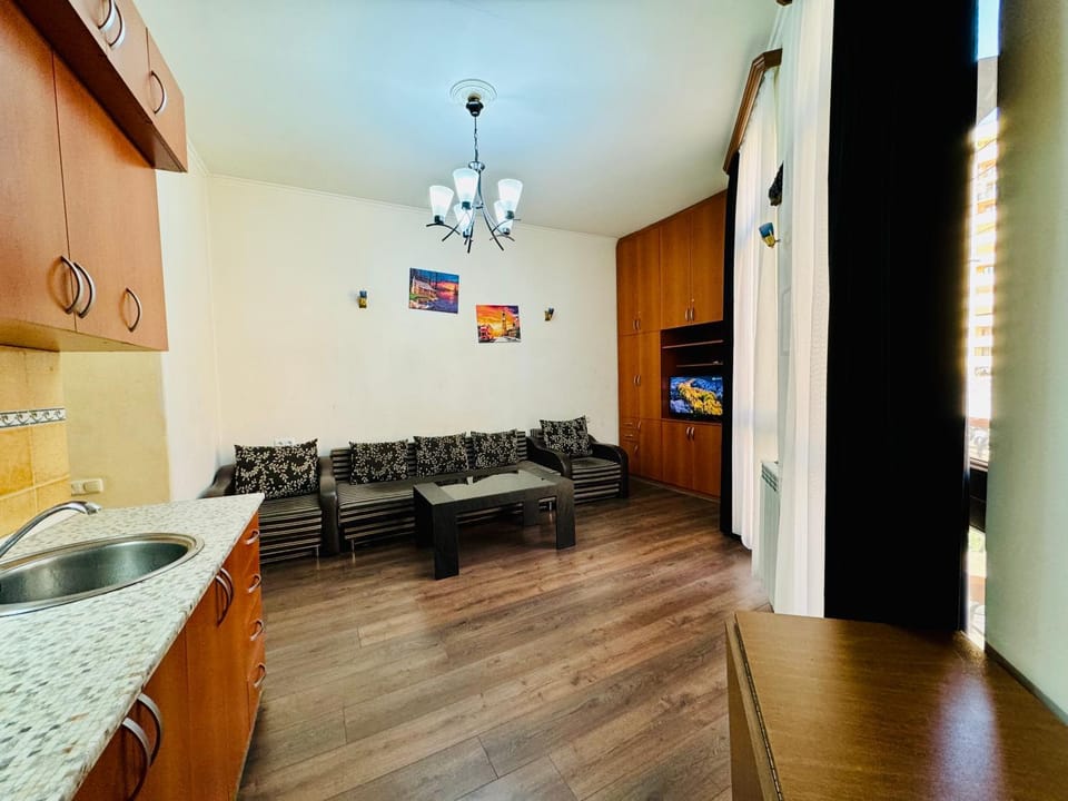 Amiryan 7 TopHouse Apartment in Yerevan