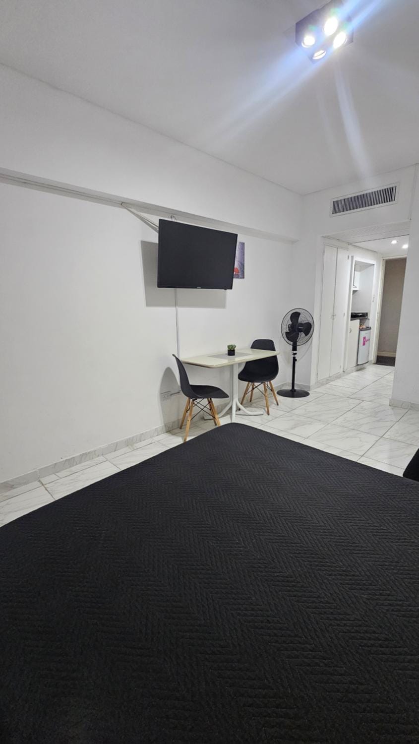 Departamento con vista a Avenida Corrientes y la ciudad Apartment in Buenos Aires