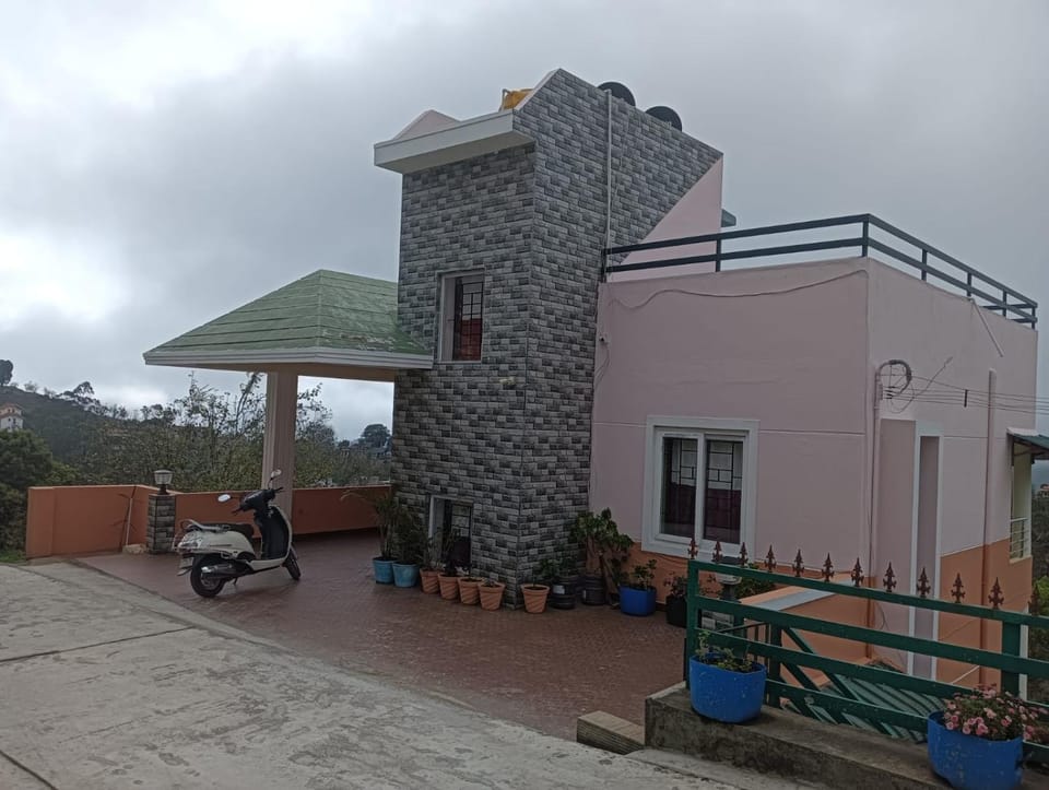 Aaram Holidays Vacation rental in Kodaikanal