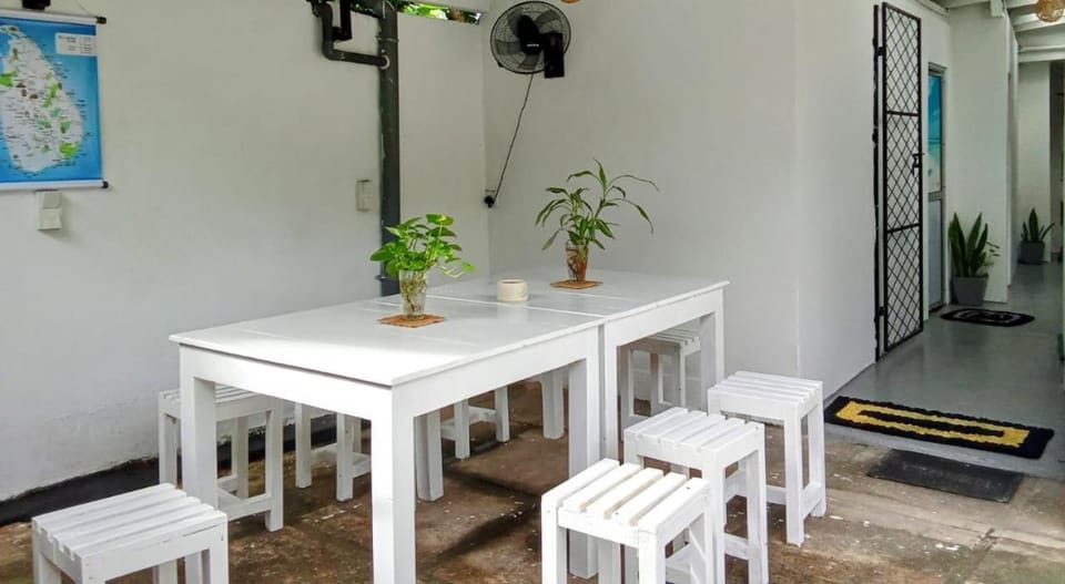 Restaurant/places to eat, Balcony/Terrace, Lobby or reception