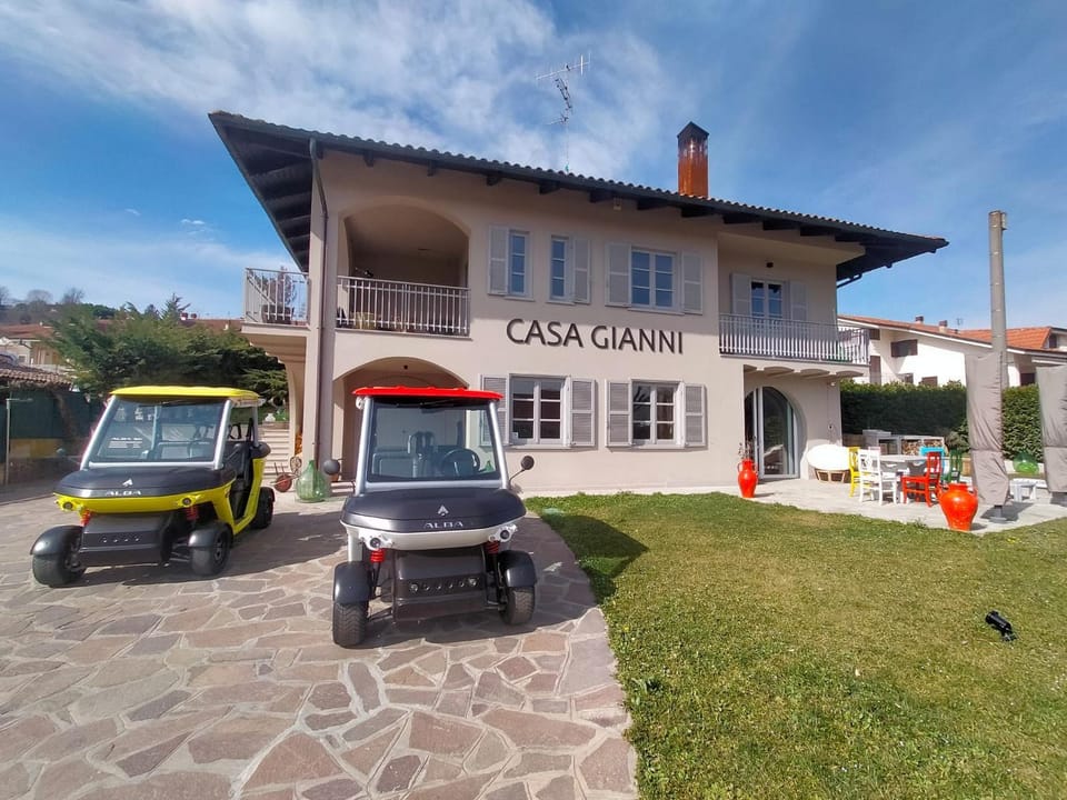 Property building, Garden, Garden view