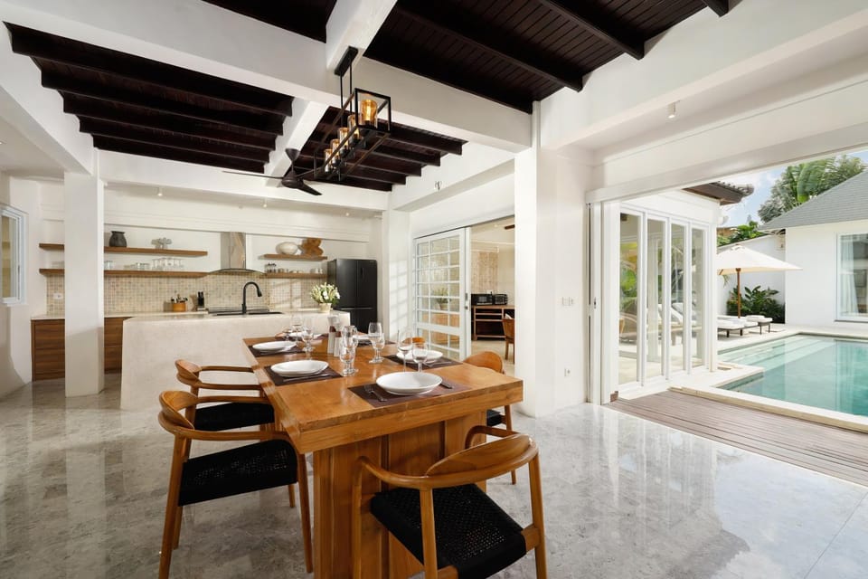 Kitchen or kitchenette, Dining area, kitchen, kitchen