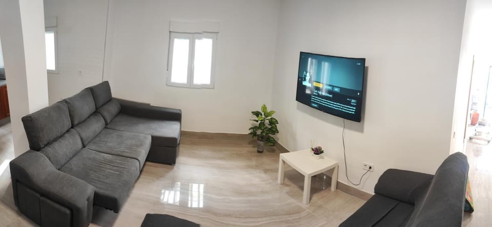 TV and multimedia, Seating area