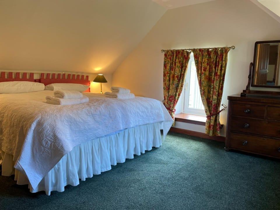 Exclusive private estate cottage House in Scotland