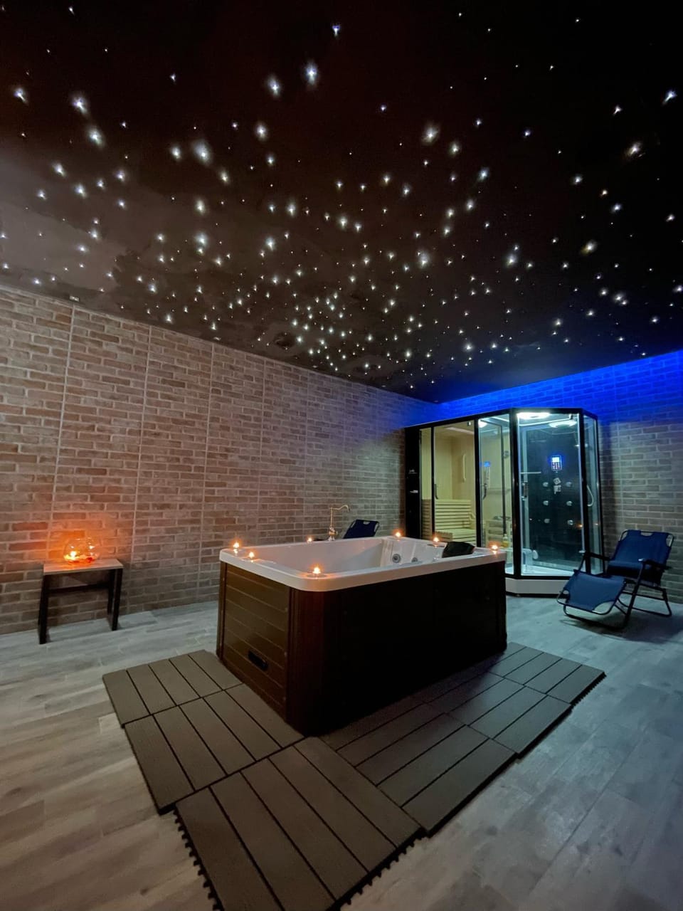 Night, Natural landscape, Hot Spring Bath, Hot Spring Bath, Hot Tub, Massage, Sauna, Sauna, Spa and wellness centre/facilities, Spa and wellness centre/facilities, Seasons, Open Air Bath