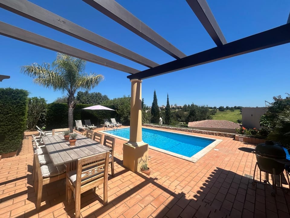 Day, View (from property/room), Balcony/Terrace, Pool view, Swimming pool, sunbed