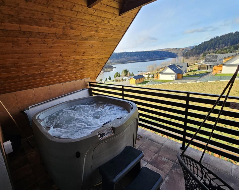 Day, Natural landscape, Hot Tub, Mountain view