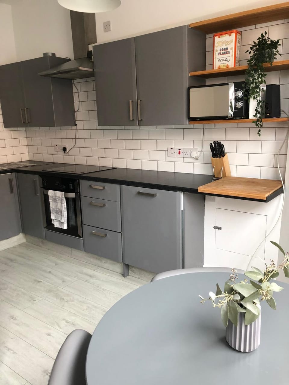 dishwasher, minibar, toaster, kitchen