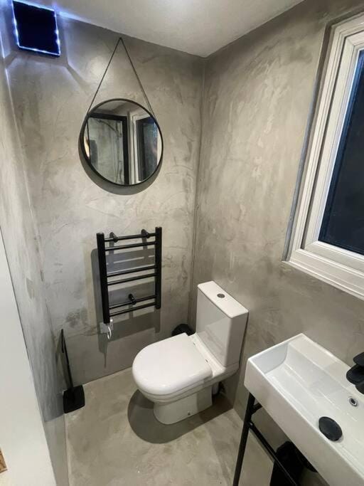 Container conversion in beautiful Bosham Apartment in Bosham
