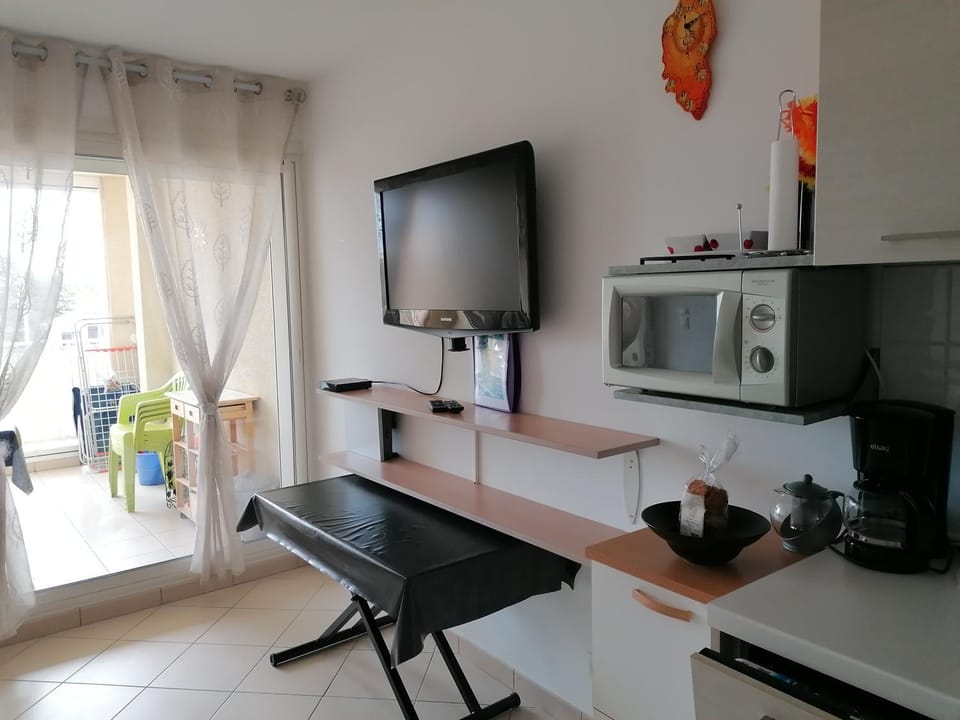 Appartement Résidence Les Eucalyptus Apartment in L'Île-Rousse