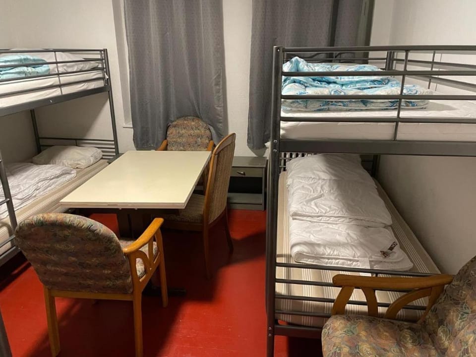 Photo of the whole room, bunk bed