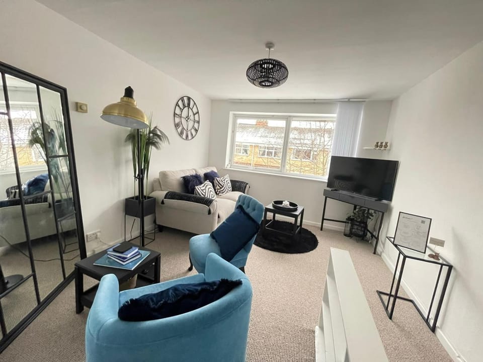 Communal lounge/ TV room, Living room