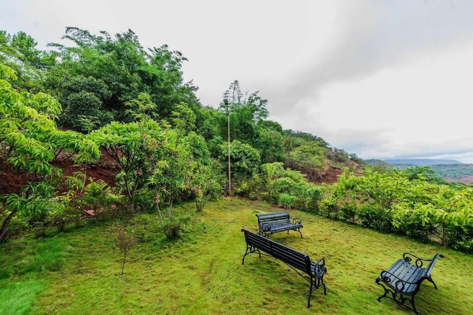 CosmicStays Little Sunrise - An Idyllic Countryside Experience House in Maharashtra