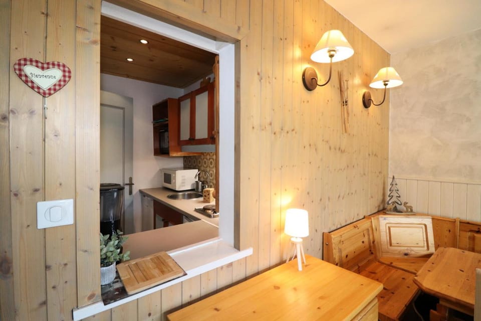 Chalet De La Tour - Appartement lumineux · Proche pistes et commerces MAE-2814 Apartment in Tignes
