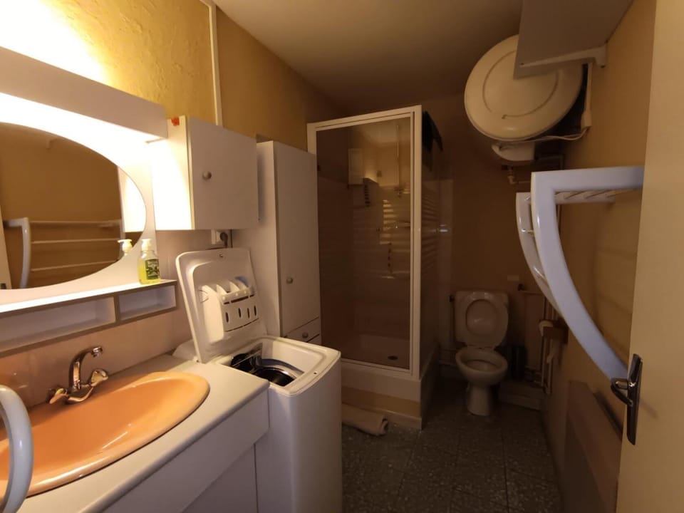 Résidence Alpet I - Grand studio plein sud - belle vue - Parking MAE-5004 Apartment in Montgenèvre