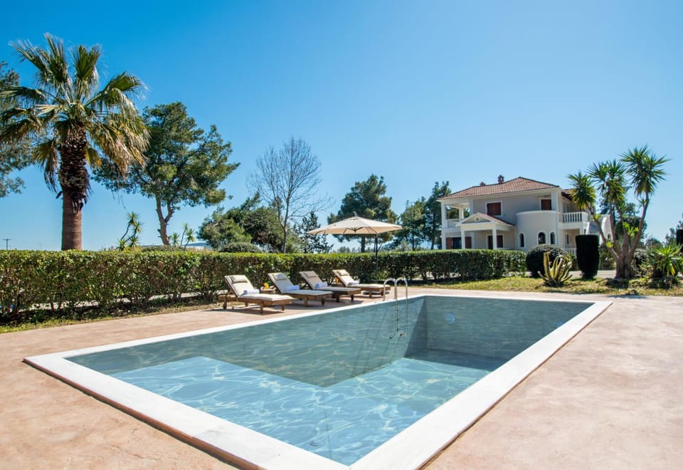 Property building, Swimming pool