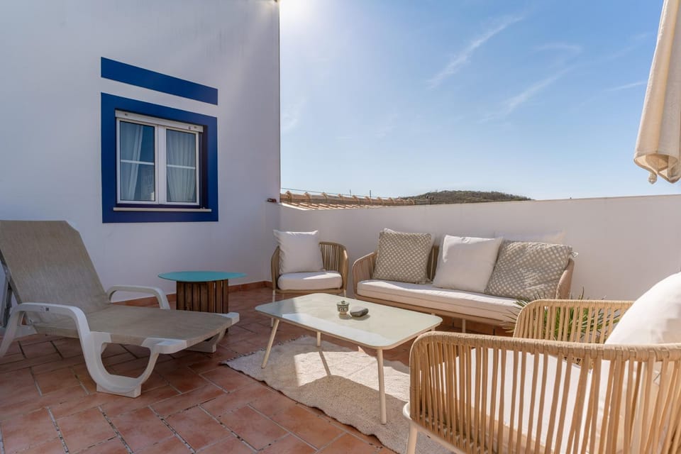 Aloha Apartment Arrifana Apartment in Faro District