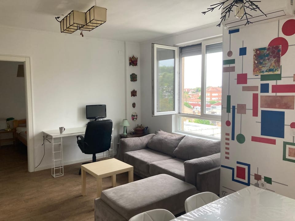 Living room, Photo of the whole room, Seating area