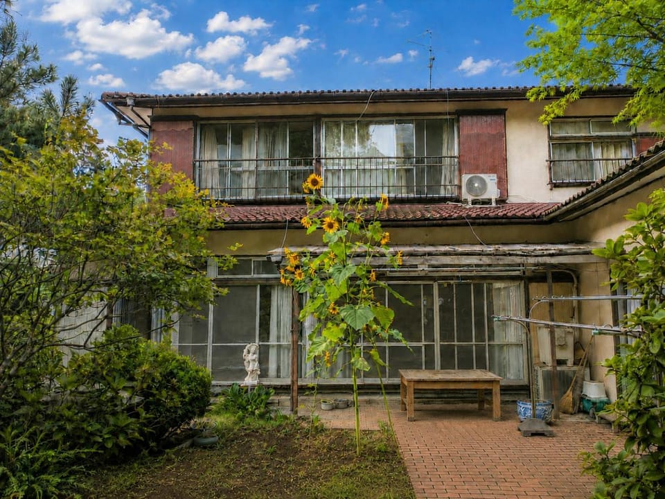 Oomiyabase Retro Guesthouse - Easy access to Tokyo and Narita airport Bed and Breakfast in Chiba Prefecture