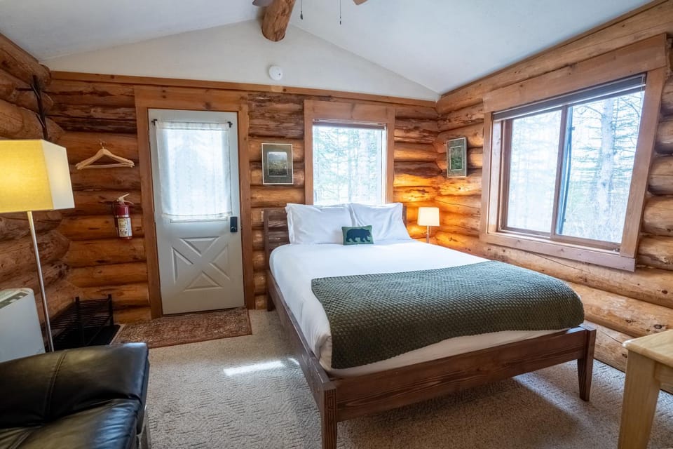 Bed, Natural landscape, View (from property/room), Bedroom