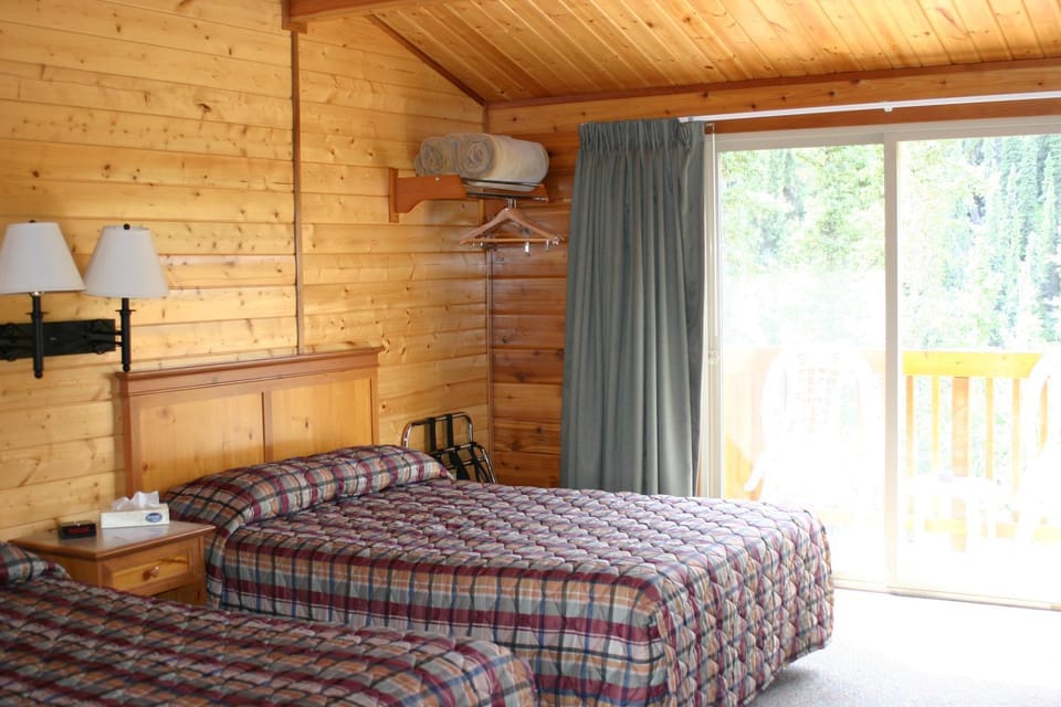 Day, Photo of the whole room