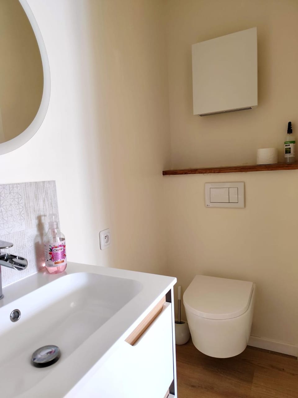 Toilet, Bathroom