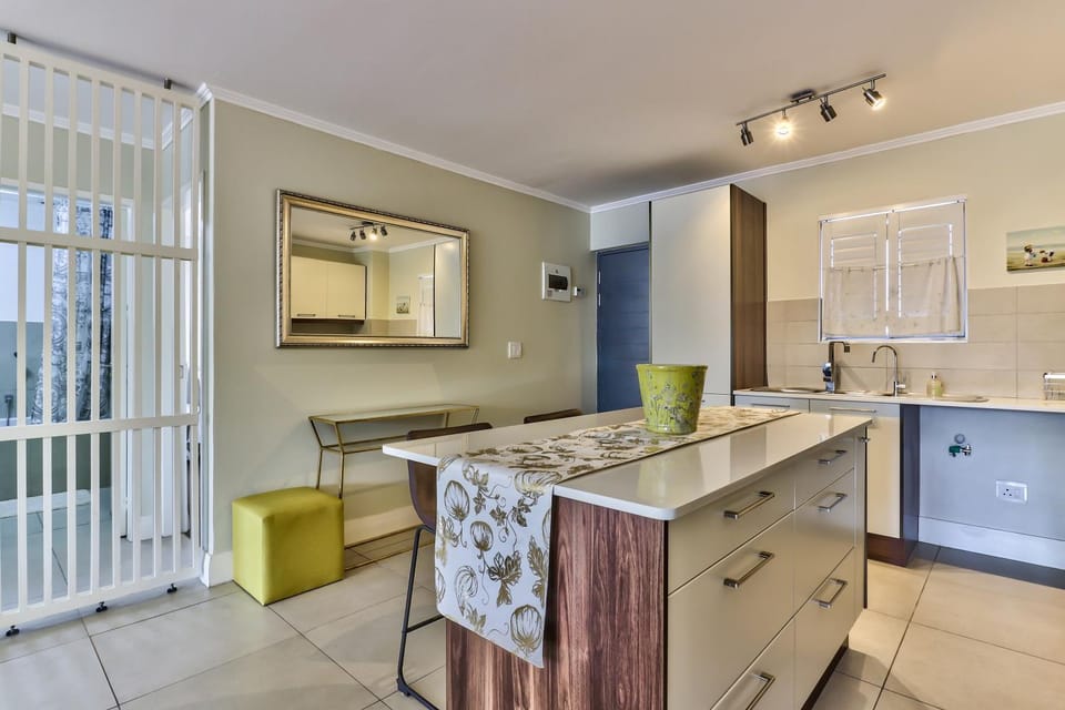 2 Bedroom Apartment in Century City 204QS Apartment in Cape Town