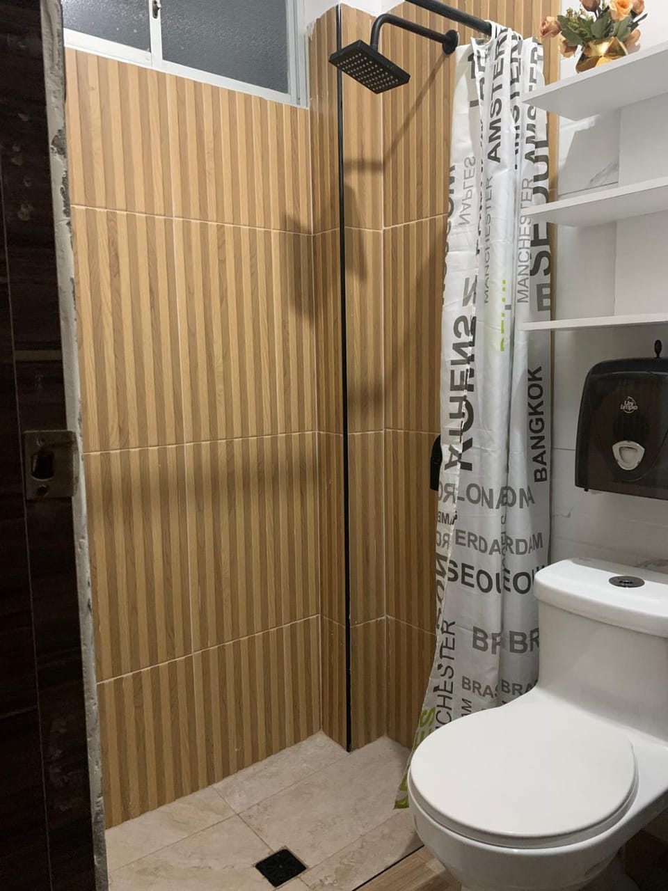 Los Soles Suite Mall del Sol Guayaquil Airport Apartment in Guayaquil