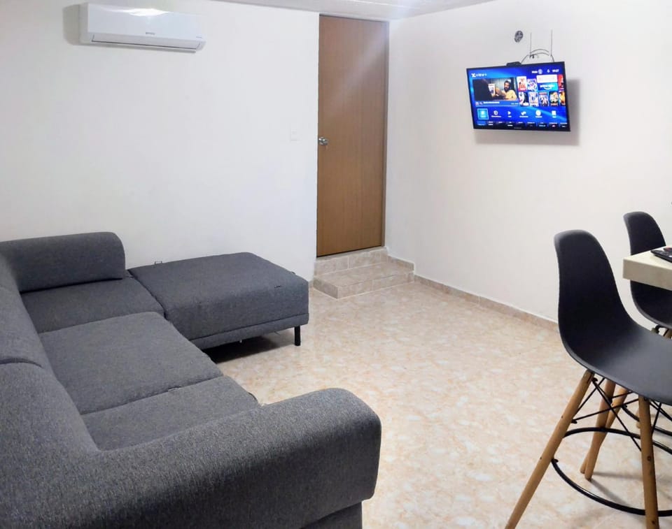 TV and multimedia, Living room, Seating area, air conditioner