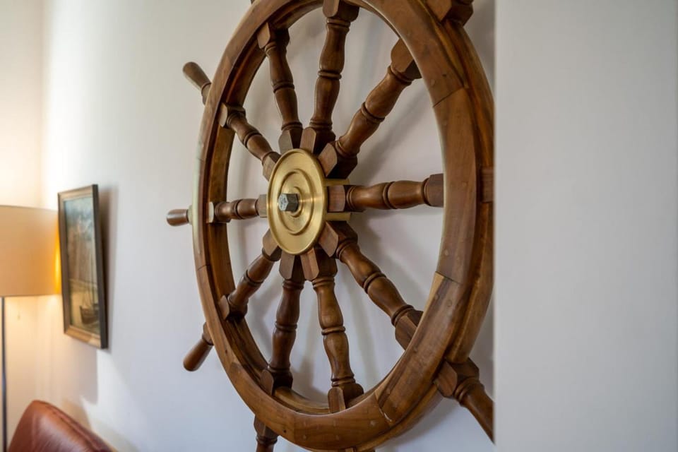 Decorative detail