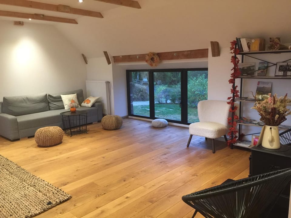 Communal lounge/ TV room, Living room, Seating area, Internal: Not applicable to any particular room