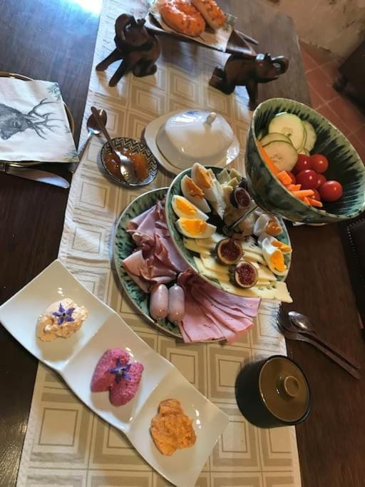 Food, Breakfast, Continental breakfast, Buffet breakfast