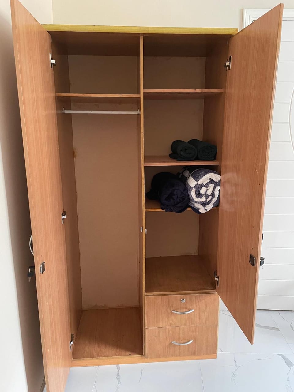 wardrobe