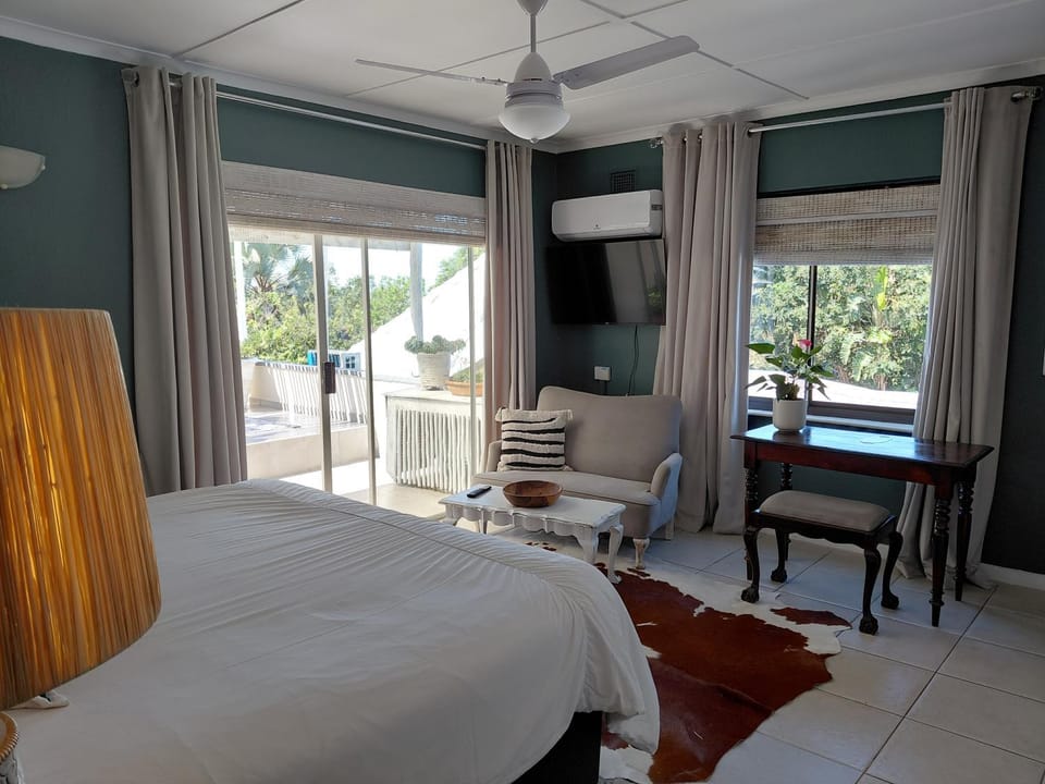 Searose Family Suite, Villa Roc Guesthouse, Salt Rock Ballito, Pet Friendly Bed and Breakfast in Dolphin Coast