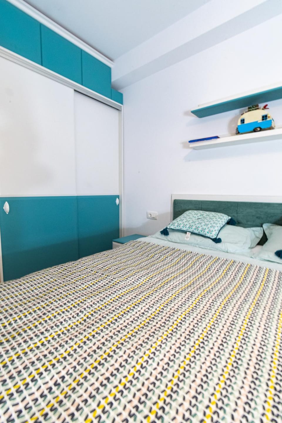 Pentha Apt - Stylish and Spacious 2-Bedroom Apartment near Coresi Mall Apartment in Brasov