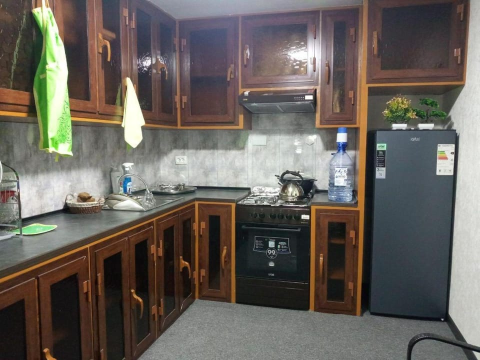 Coffee/tea facilities, Kitchen or kitchenette, dishwasher, minibar, oven, pet friendly, stove