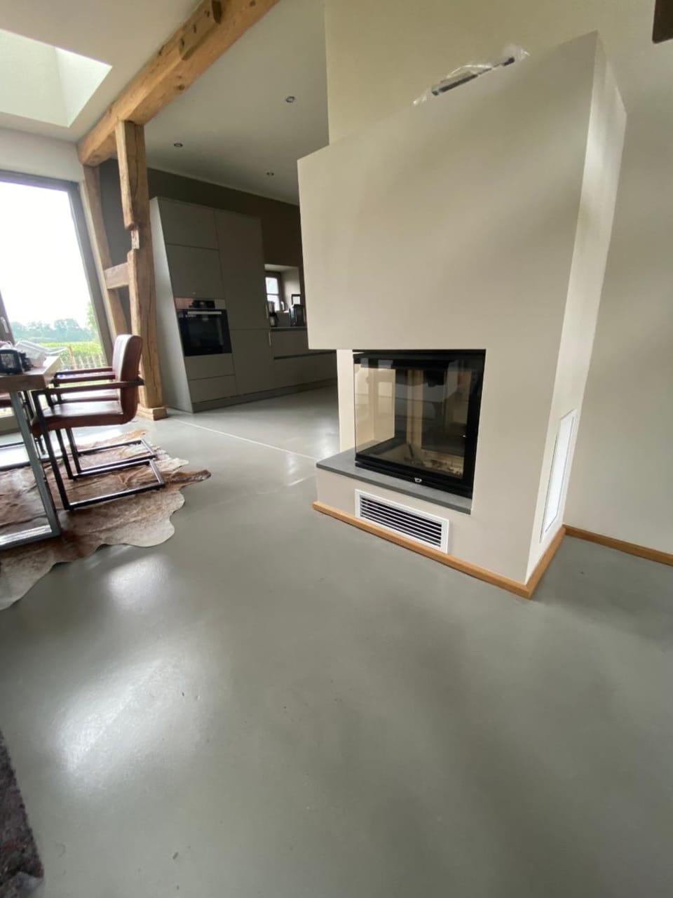 Kitchen or kitchenette, Living room, Seating area, pet friendly