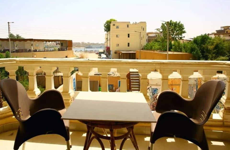 View (from property/room), Balcony/Terrace