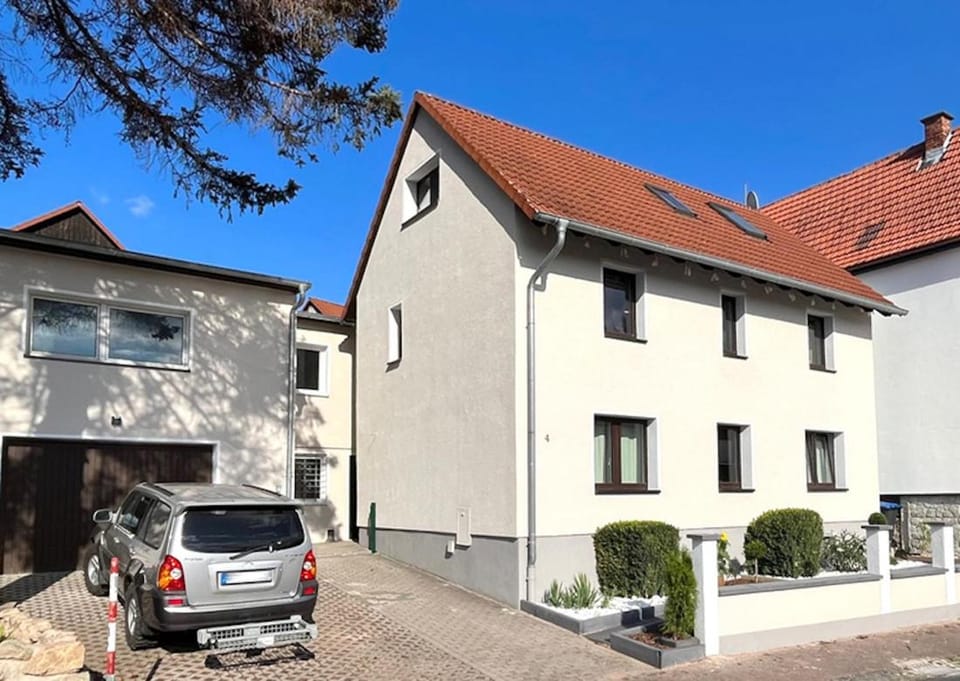 Property building, Street view, Parking