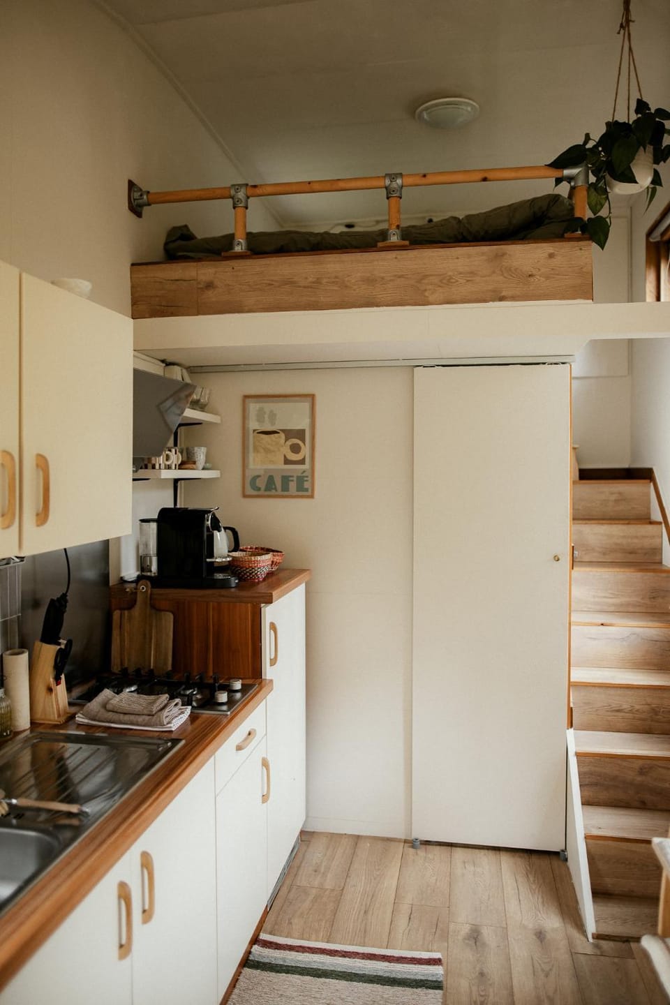 Kitchen or kitchenette, stove