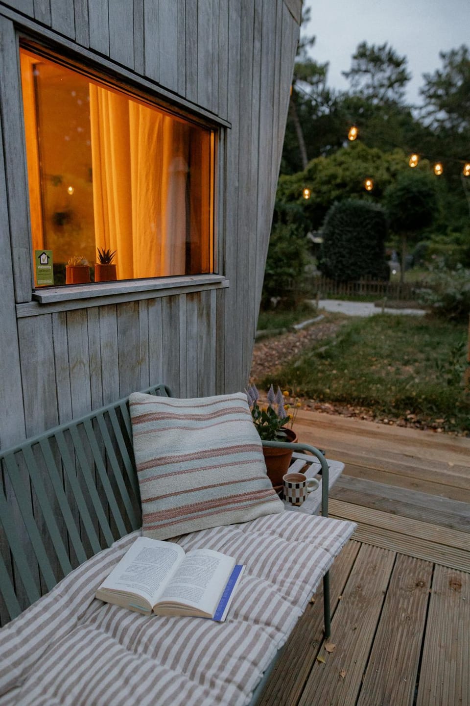 Day, Garden, Balcony/Terrace, Seating area, Garden view