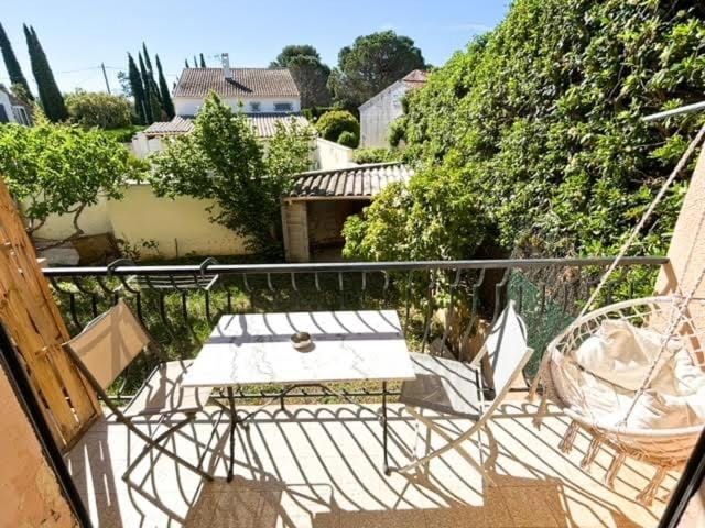 F2/4 pers plage-commerces à pieds-parking privé Apartment in Roquebrune-sur-Argens