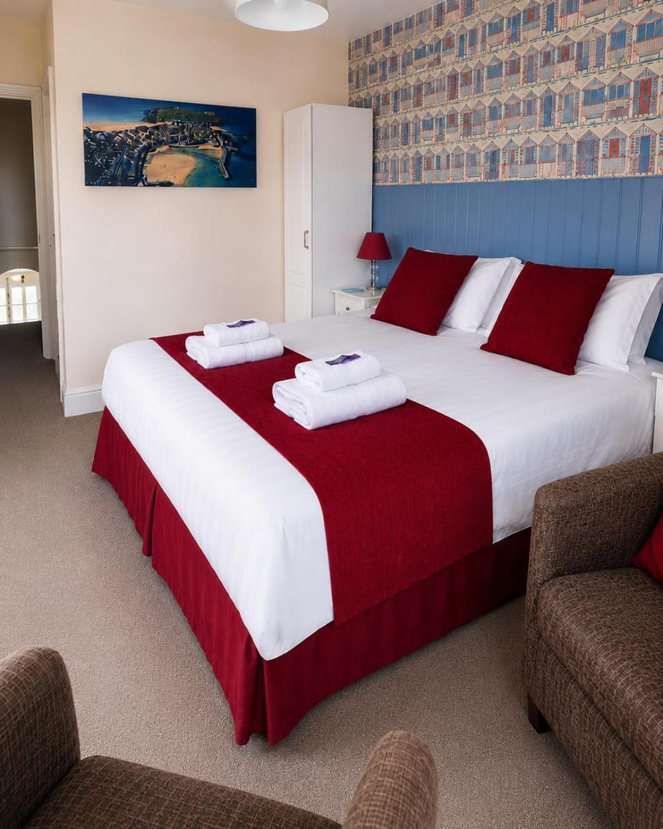 Bed, Photo of the whole room