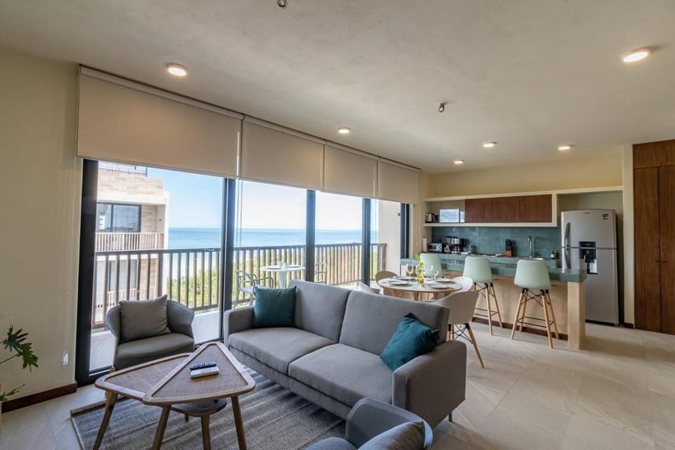Stunning Ocean View Penthouse With Private Pool - B301 Apartment in Holbox
