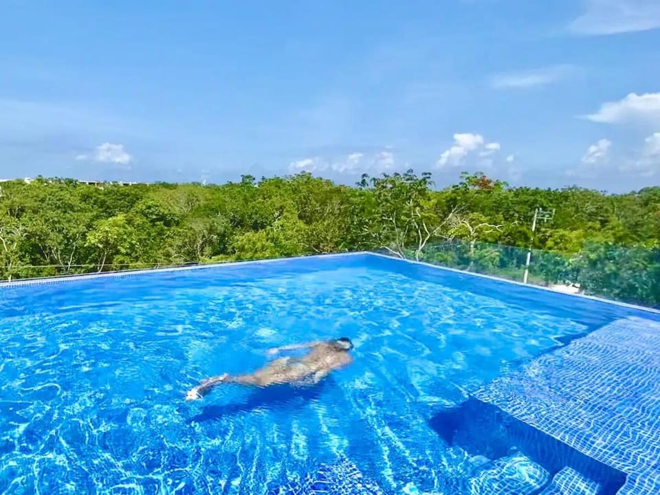 Pool view, Swimming pool