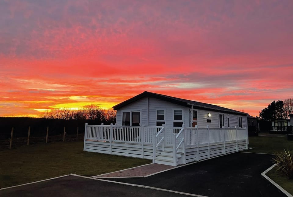 Property building, Sunset